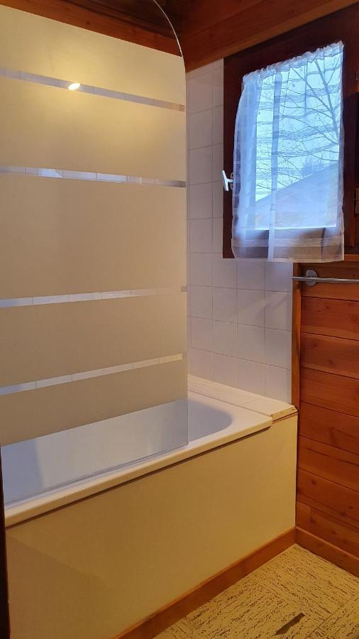 Chalet Individuel Les Sorbiers - 80M2 - Jardin - Barbecue - Wifi - Netflix - Ski & Randonnee - Pyrenees Catalanes Francaises - إينا المظهر الخارجي الصورة