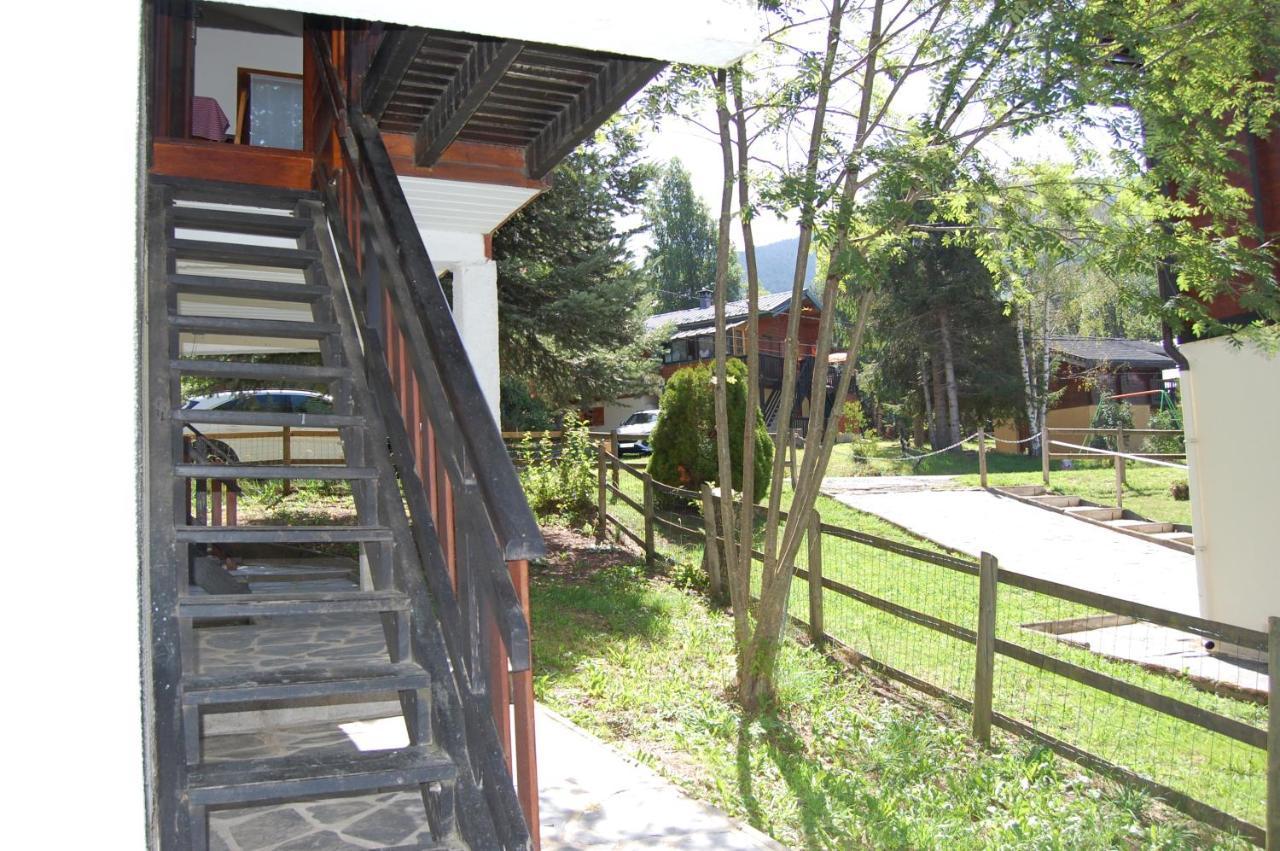 Chalet Individuel Les Sorbiers - 80M2 - Jardin - Barbecue - Wifi - Netflix - Ski & Randonnee - Pyrenees Catalanes Francaises - إينا المظهر الخارجي الصورة