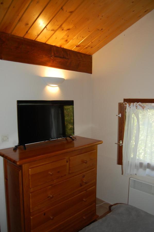 Chalet Individuel Les Sorbiers - 80M2 - Jardin - Barbecue - Wifi - Netflix - Ski & Randonnee - Pyrenees Catalanes Francaises - إينا المظهر الخارجي الصورة